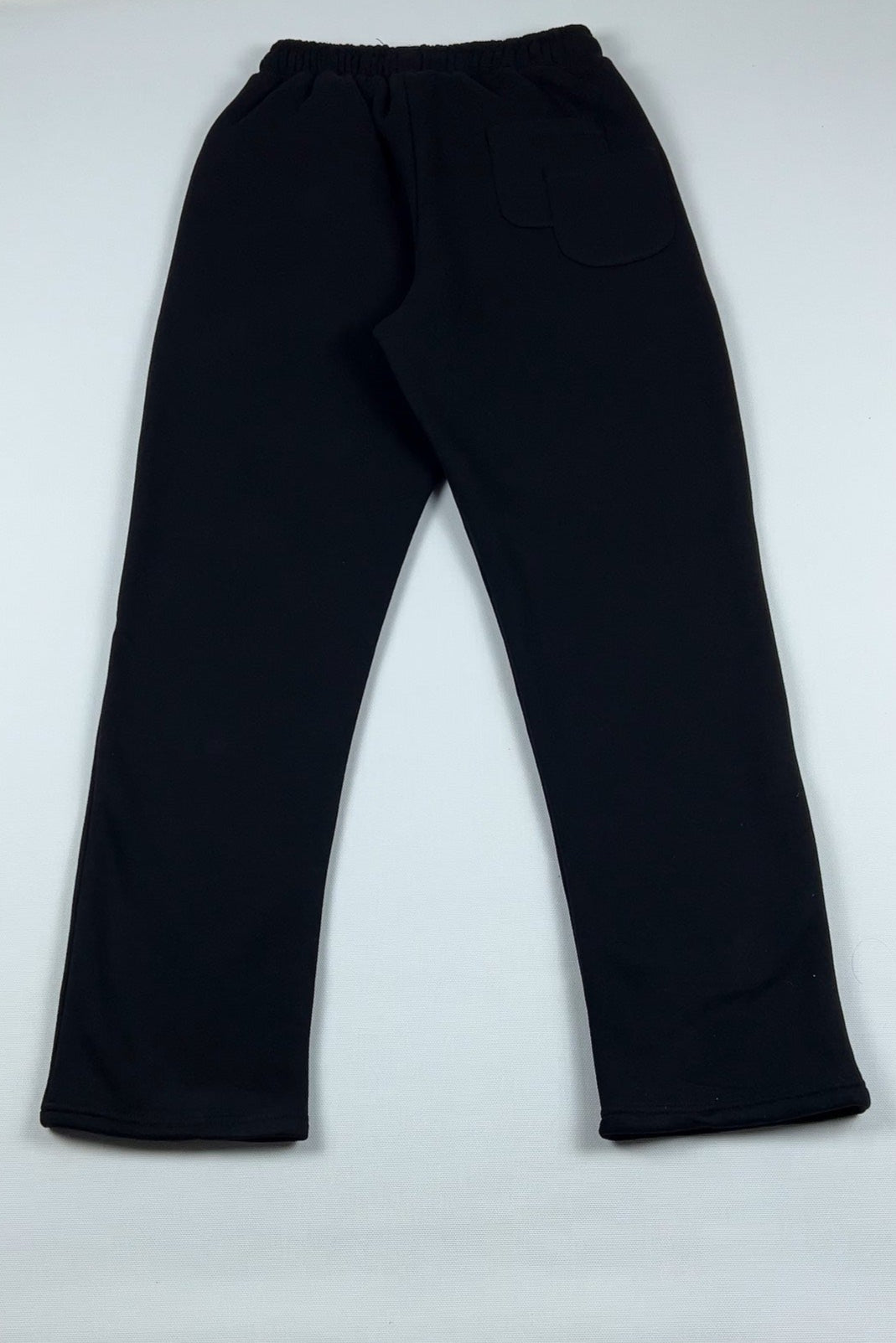 black sweat pants